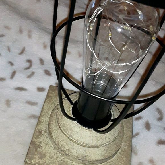 LED Lantern light - Picture 2 of 2